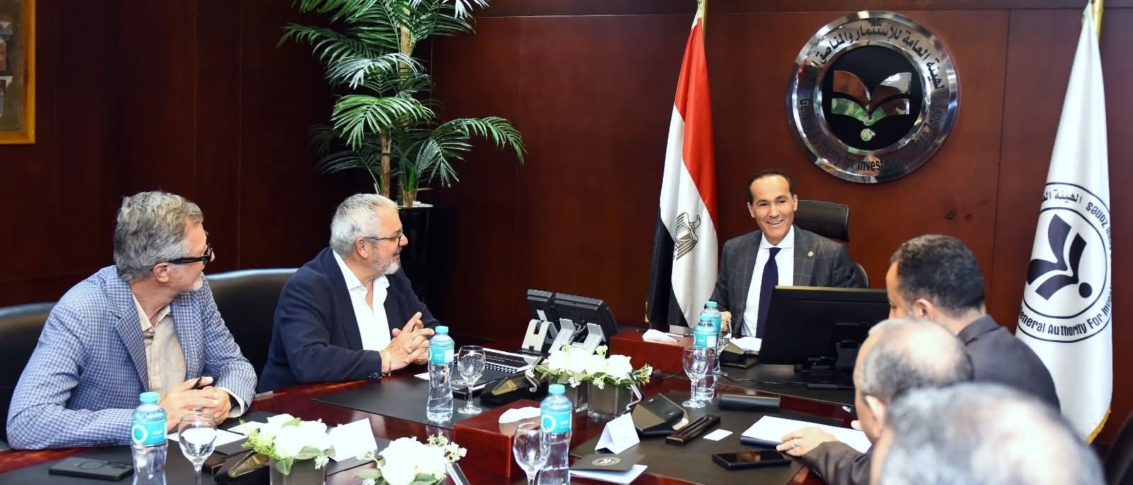 GAFI CEO Meets with a Delegation from the Italian Company Oniverse to Discuss Establishing Two Ready-made Garment Factories in Egypt